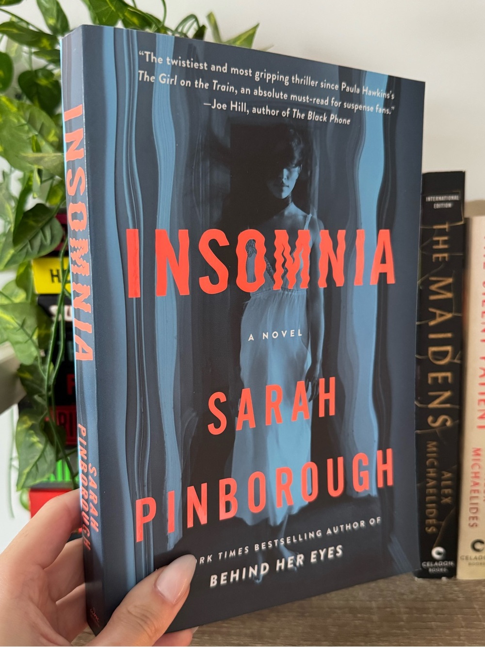 Insomnia | Sarah Pinborough | Adult Suspense Thriller Mystery Horror Novel